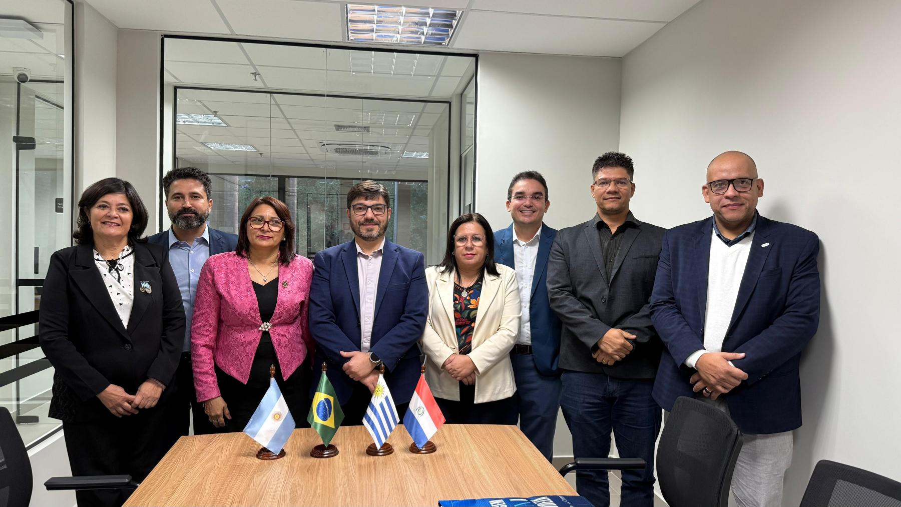 Enfermagem do Mercosul toma decisões impactantes em reunião no Brasil